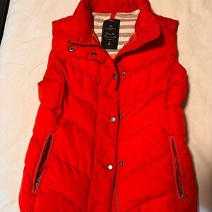 GAP Bright Red Quilted Vest
